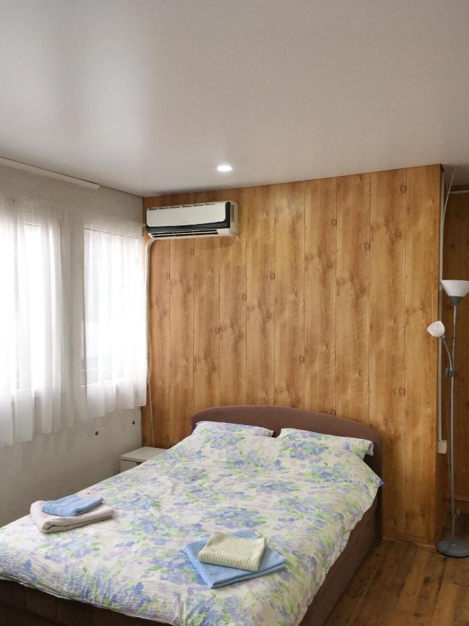 Splav Guest Hause Gusar Hotel Belgrado Exterior foto
